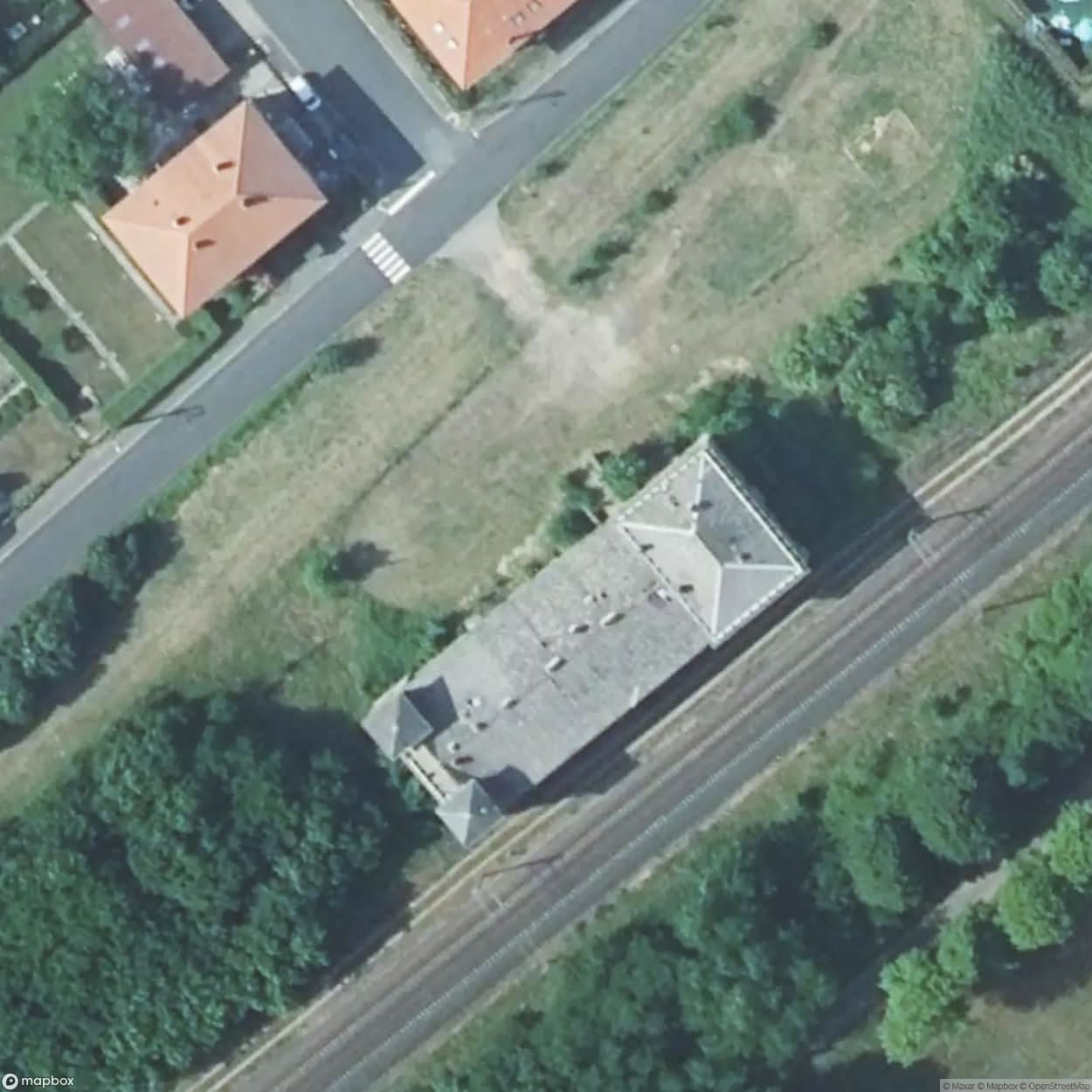 War Train Station [FRA] #17156