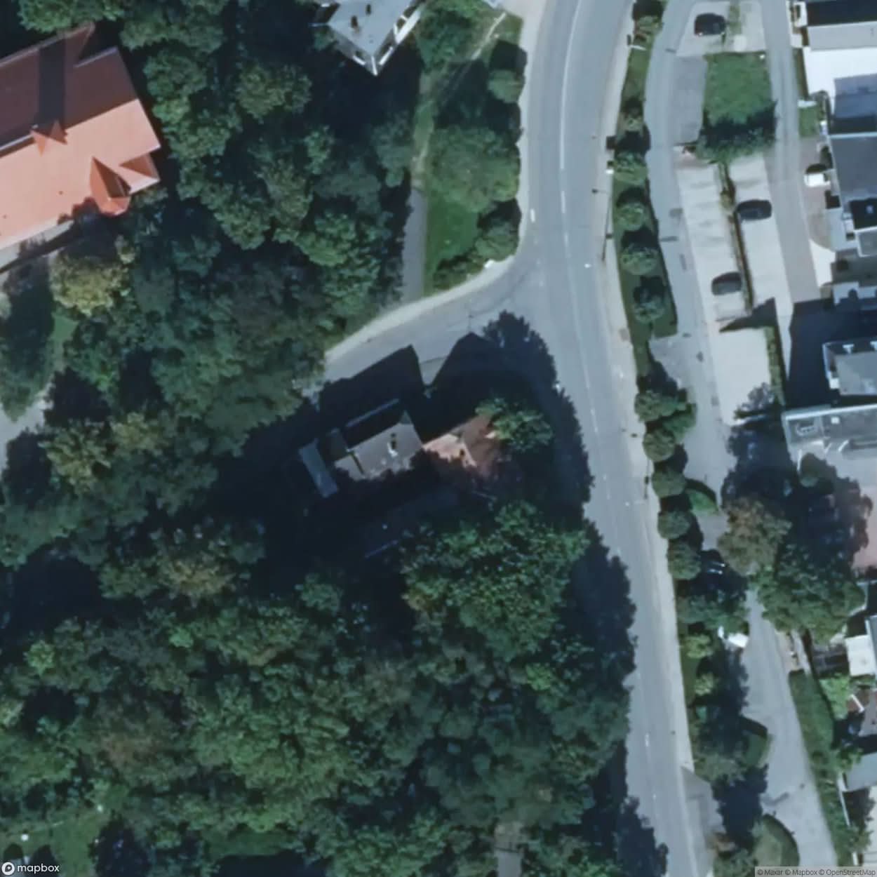 Residential House With Factory [ENG] #03903