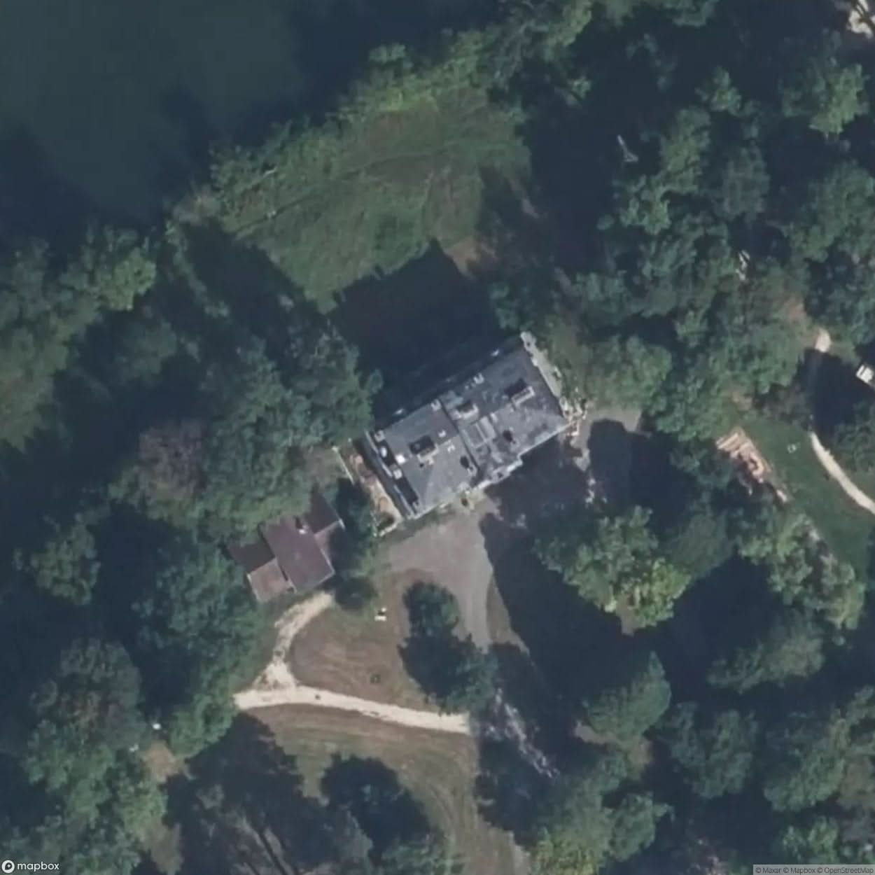 Crissay Castle [FRA] #19372
