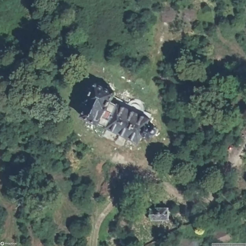 Chateau De Lovie Chateau Jm [FRA] #19223