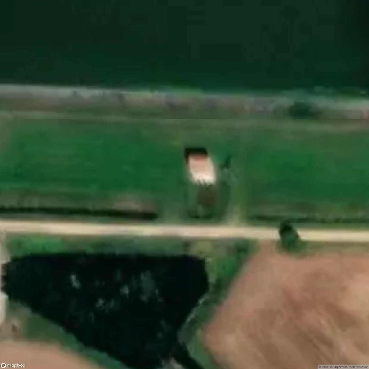 Abandoned Building Site on Lake Turawskie [POL] #34152