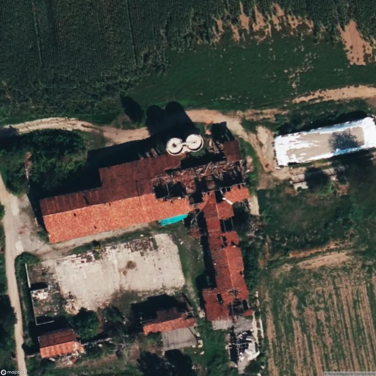 Abandoned residential building in Kawkach [ITA] #24482