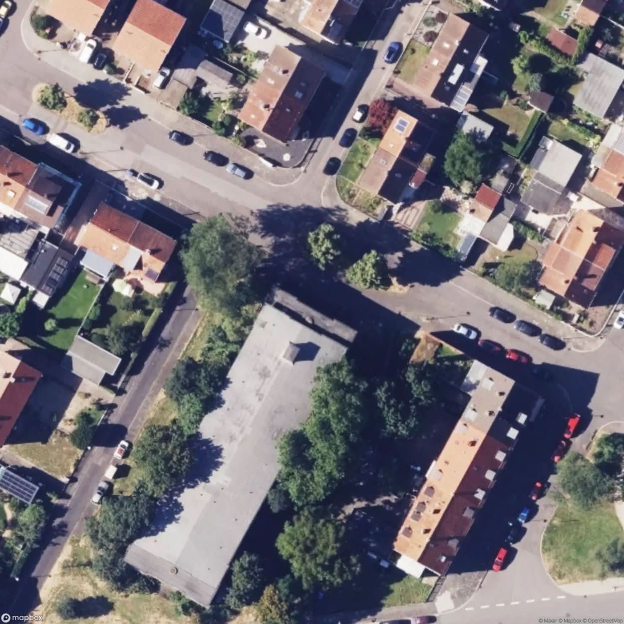 Garden District Air Raid Bunker [ENG] #16554