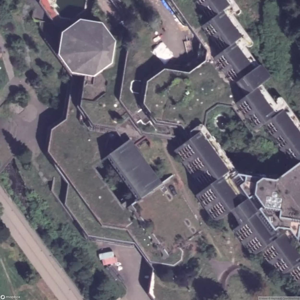 Asylum Housing [DEU] #14938