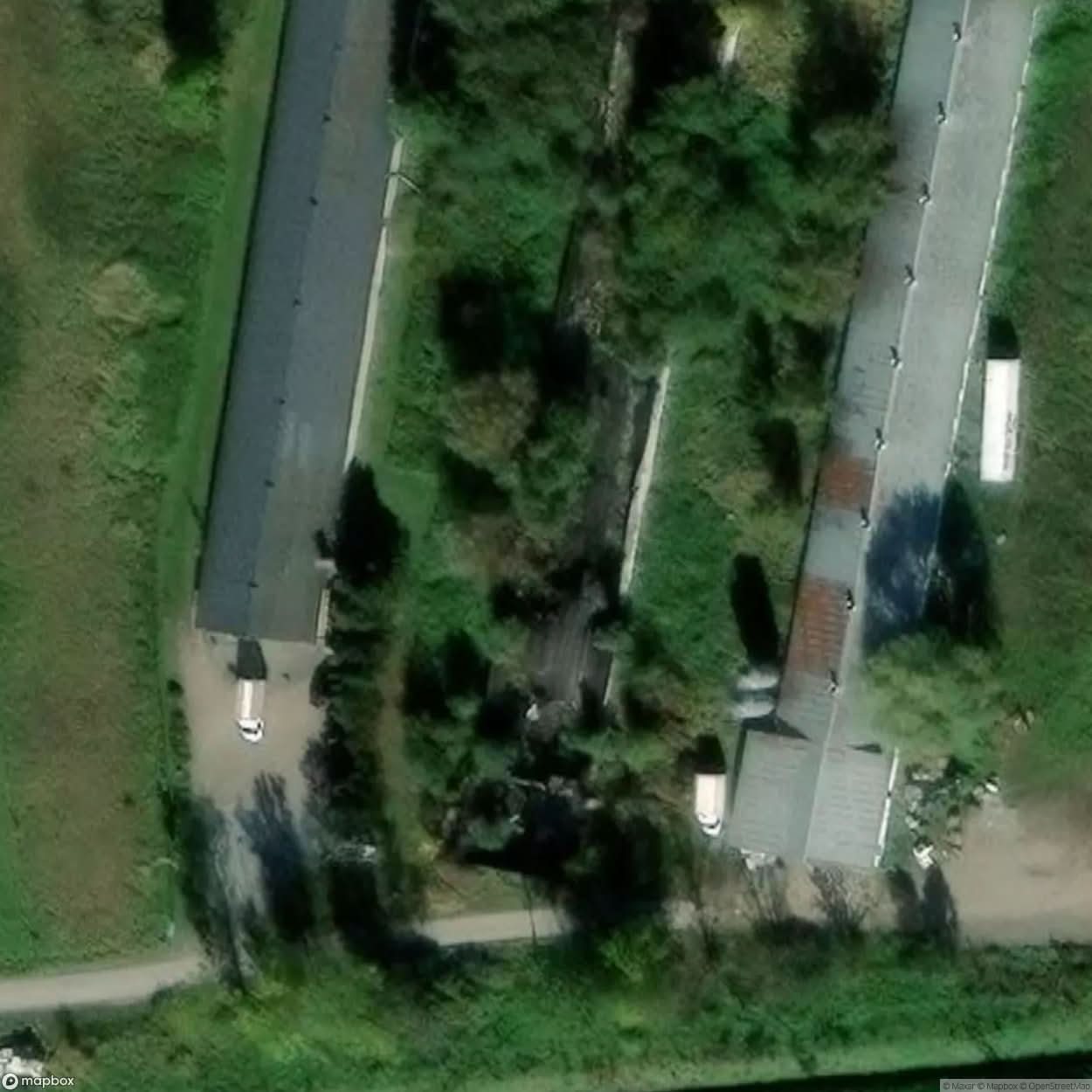 Abandoned Building With Small Garage [EN] #33926