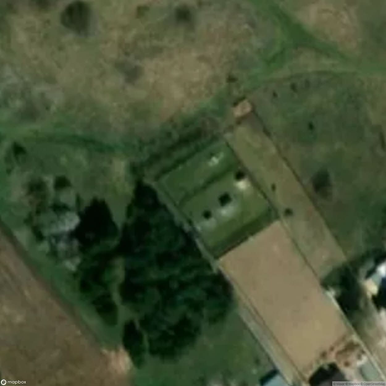 Site Abandoned Tiny Building [POL] #34286
