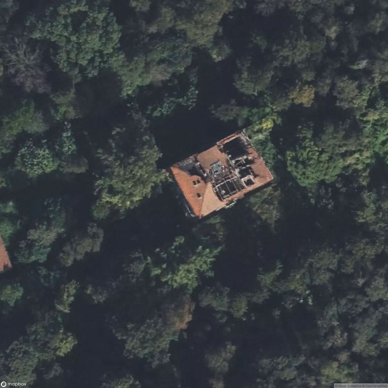 Villa Becker [ENG] #03898