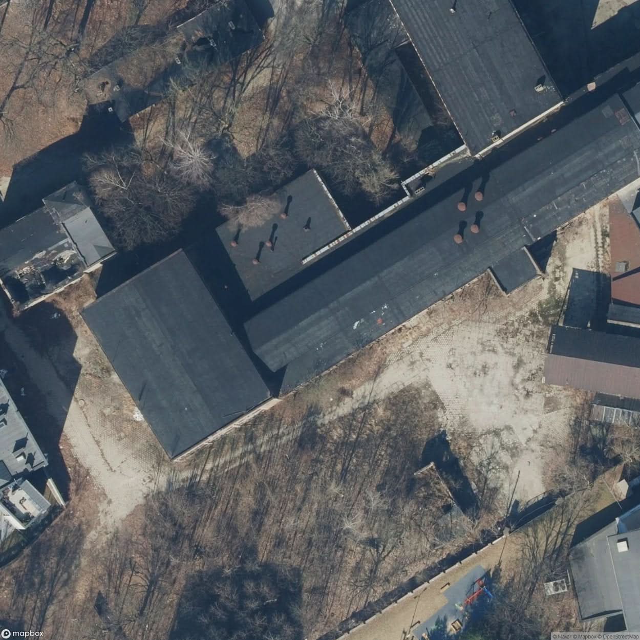 Verlaten fabriek Elta Transformerfabriek [POL] #18198