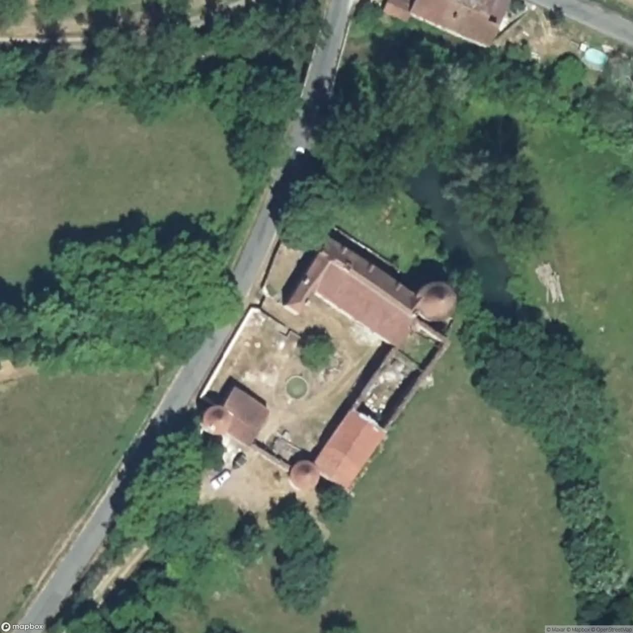 Chateau De Floyras [FRA] #19376